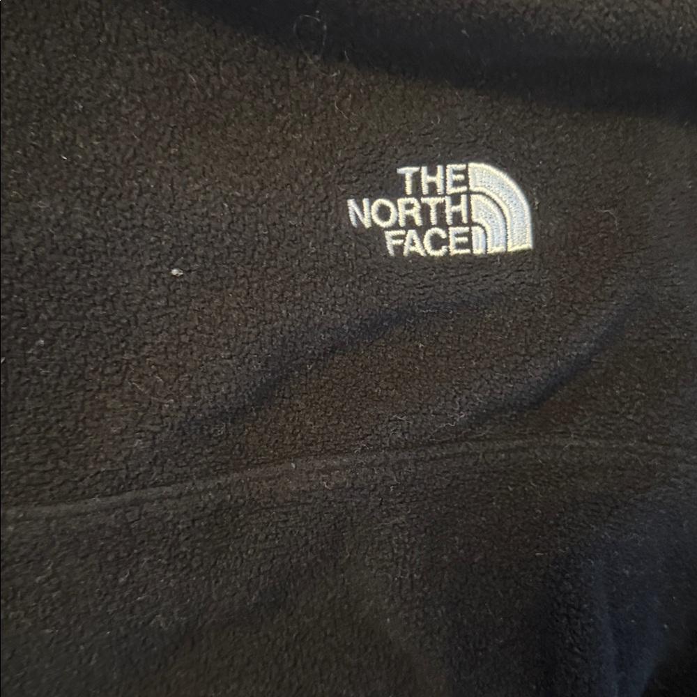 Quarter zip - Picture 2 of 4
